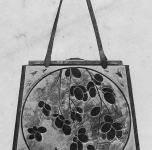 borsa con ragnatela