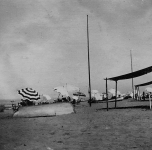 barca sulla spiaggia